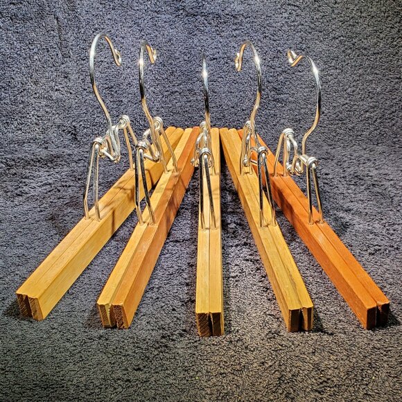 VINTAGE WOOD SKIRT HANGERS...BUNDLE OF FIVE...1980 ERA - Picture 1 of 2